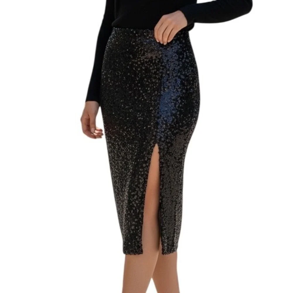 Lulus Black Sequin Skirt‎ Size Medium